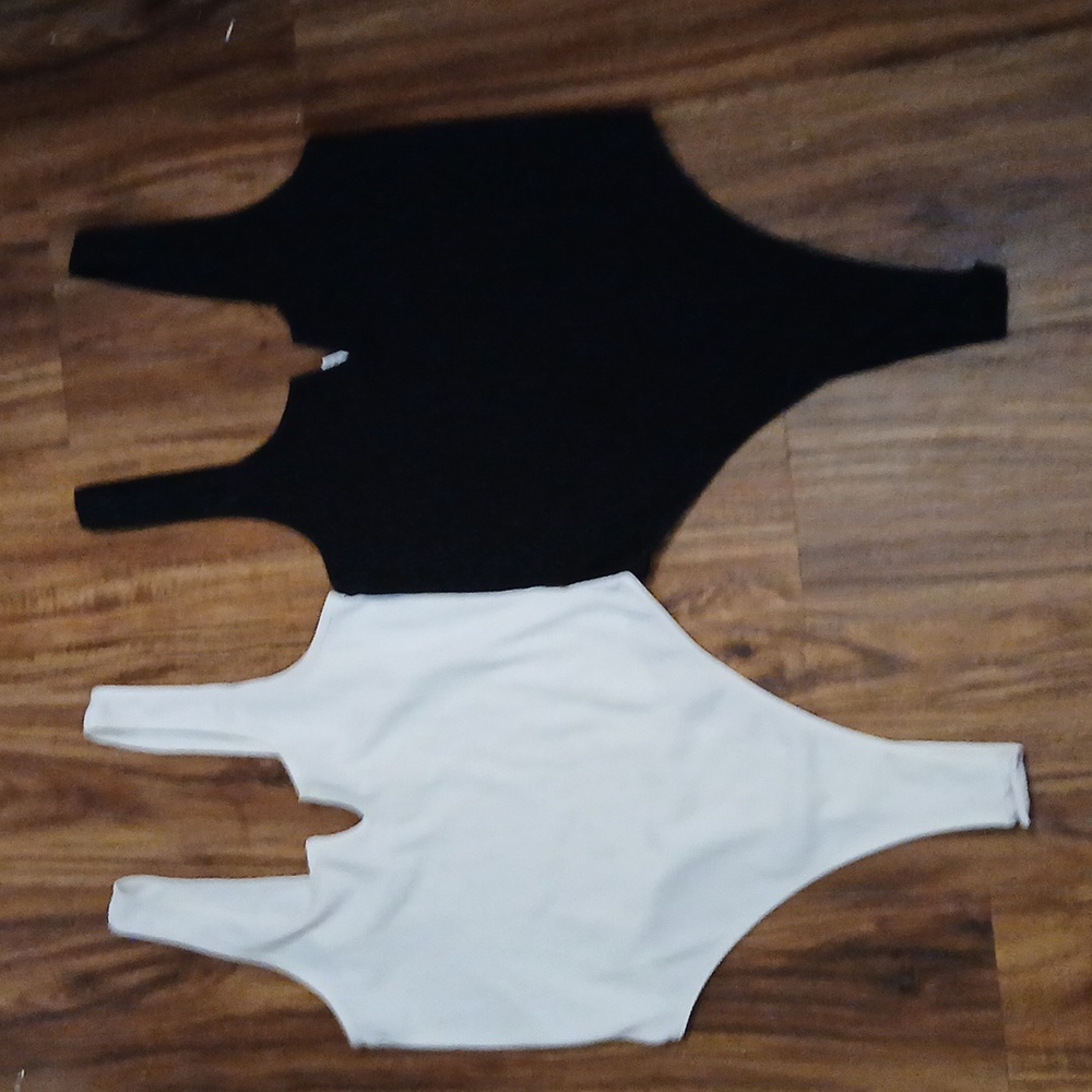 Bozzolo Cream Bodysuit with Wide Straps and Minimalist Design set of two